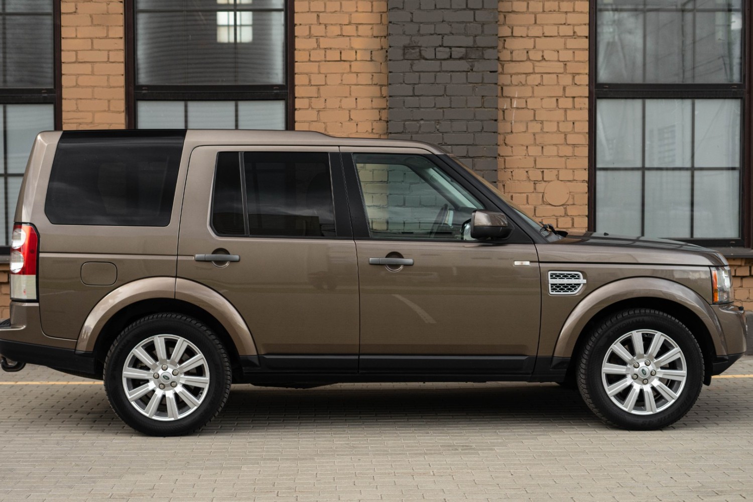 Land Rover Discovery 4 HSE