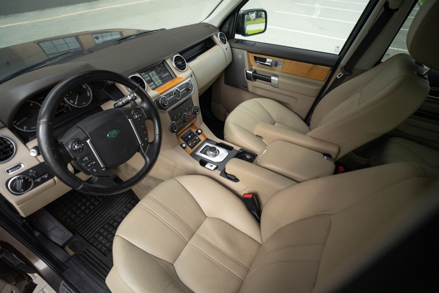 Land Rover Discovery 4 HSE