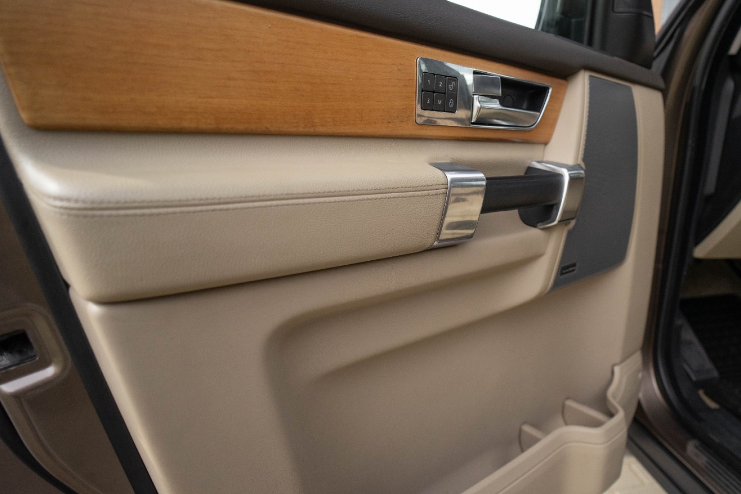 Land Rover Discovery 4 HSE