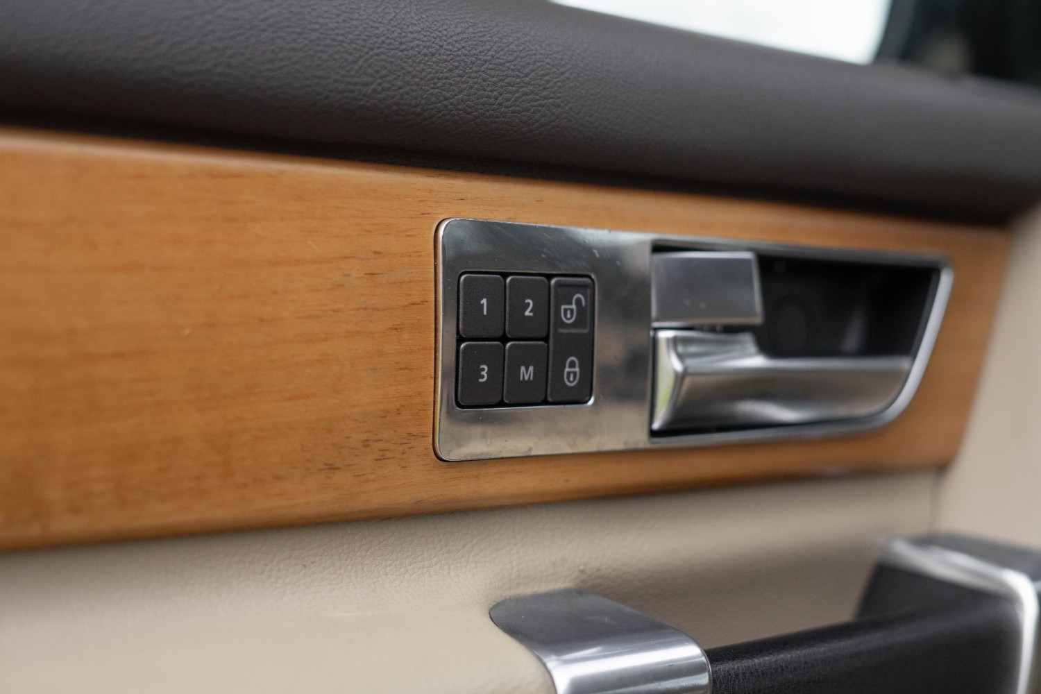 Land Rover Discovery 4 HSE