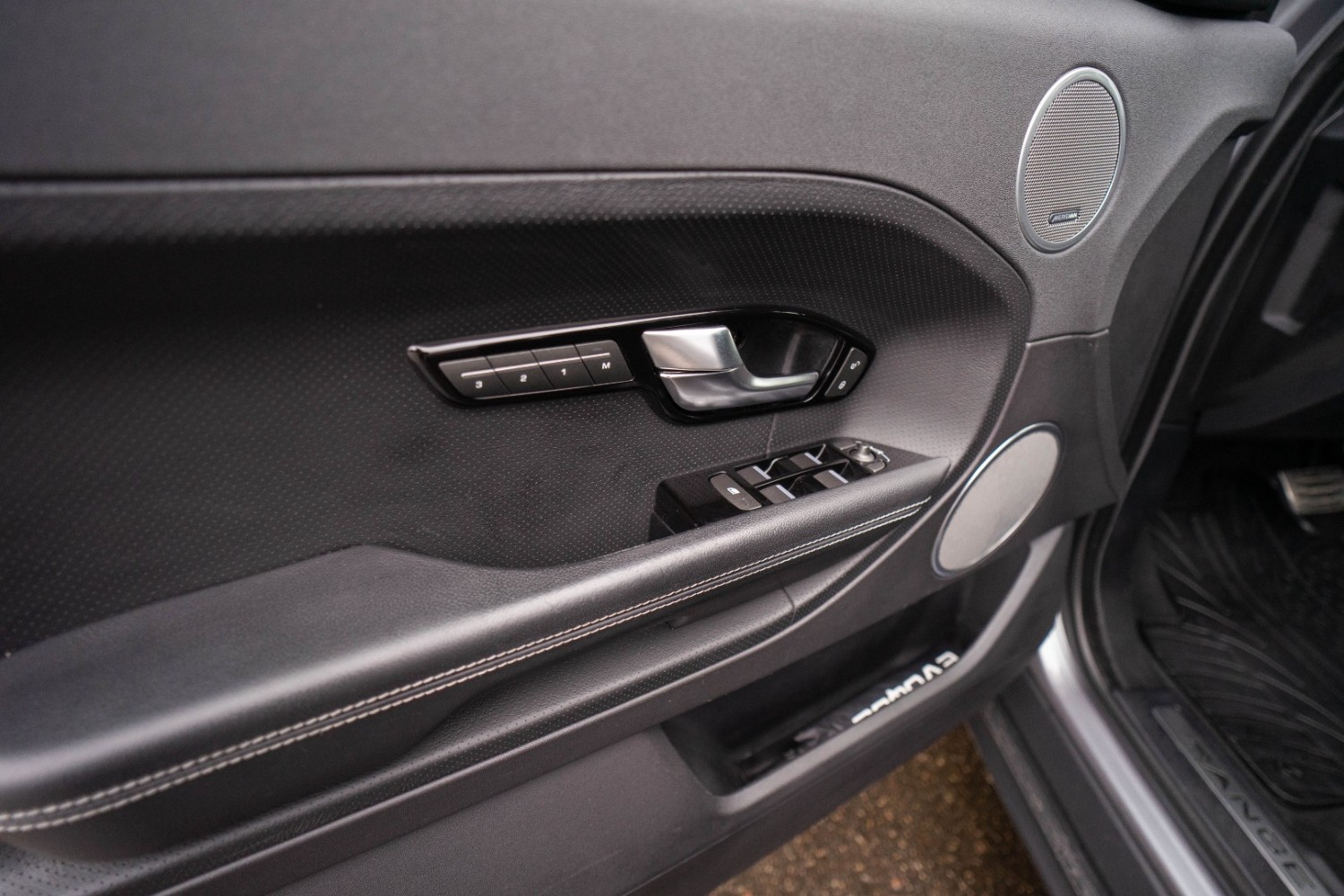 Land Rover Range Rover Evoque Dynamic 