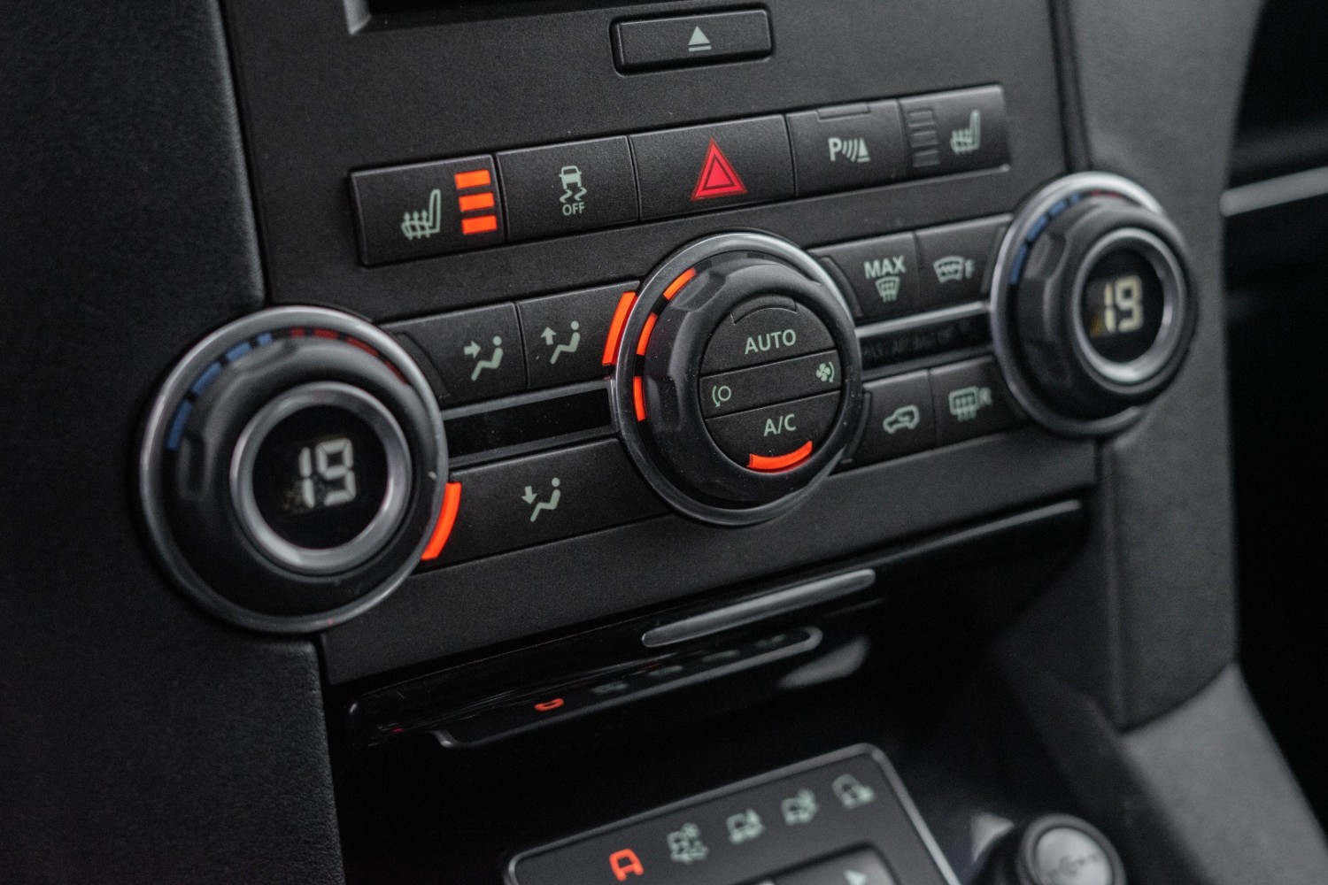 Land Rover Discovery 4 HSE