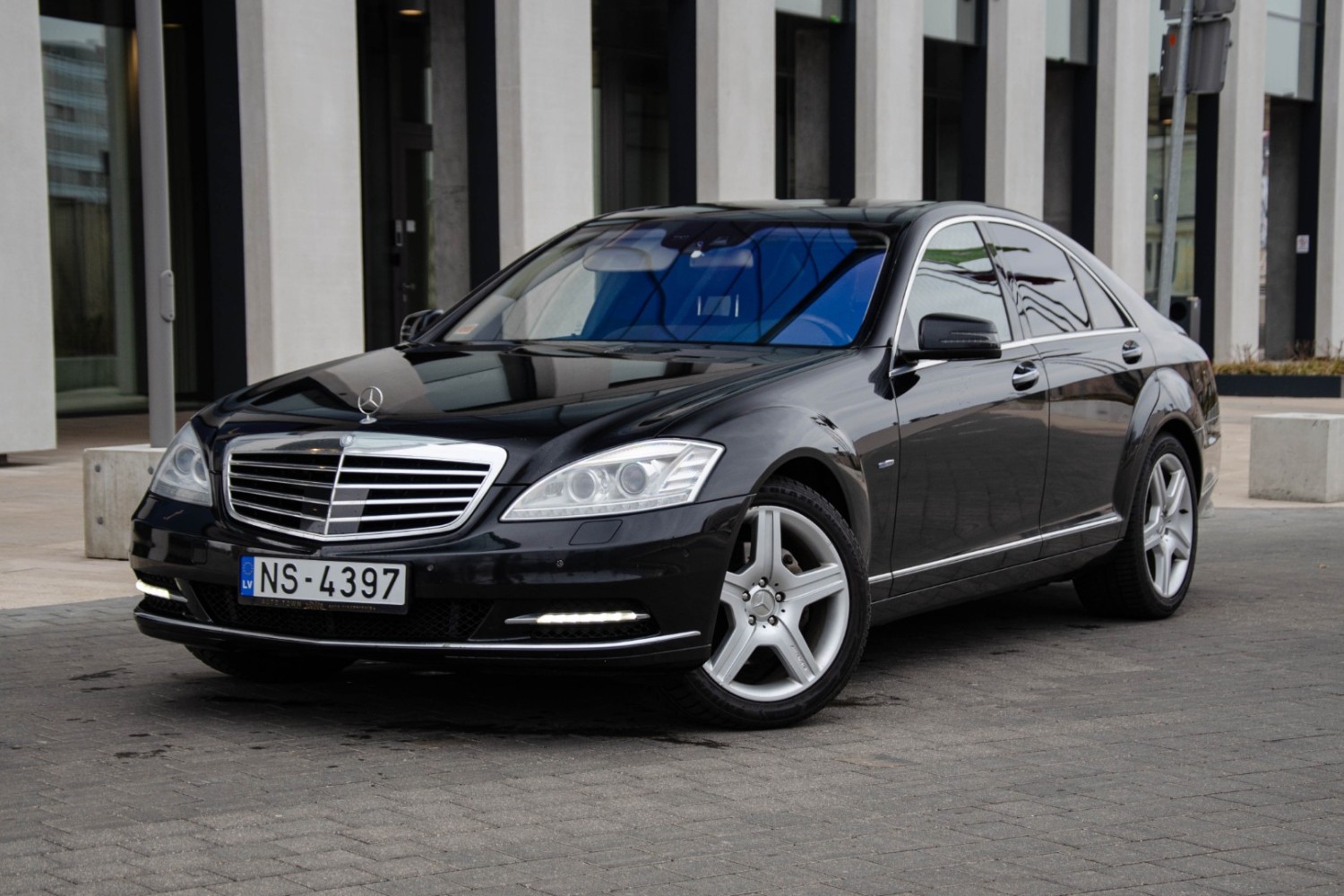 Mercedes Benz S350