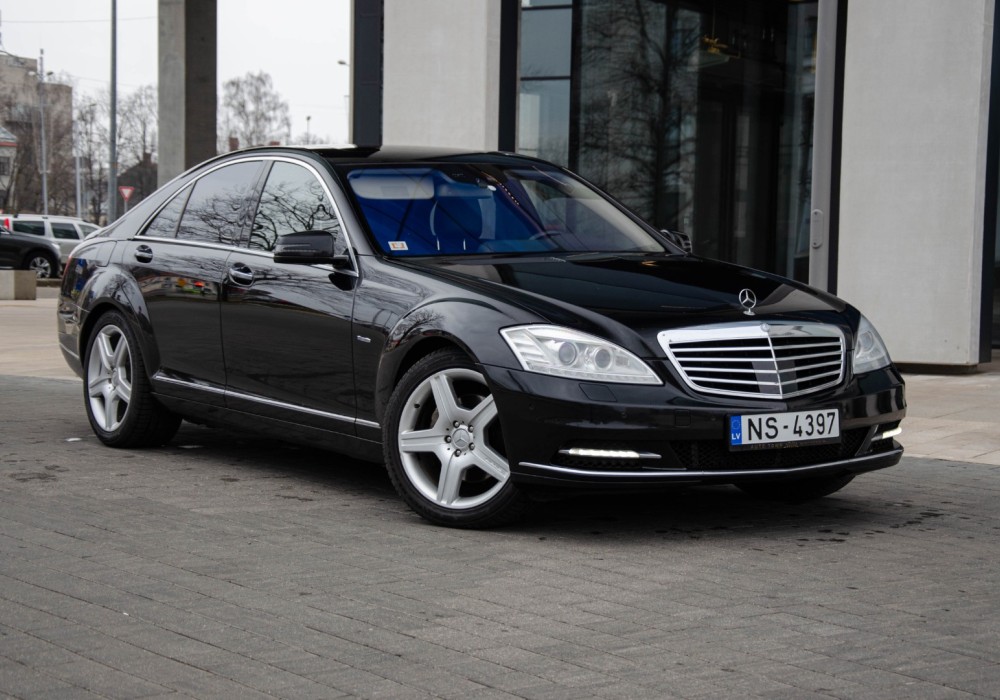 Mercedes Benz S350