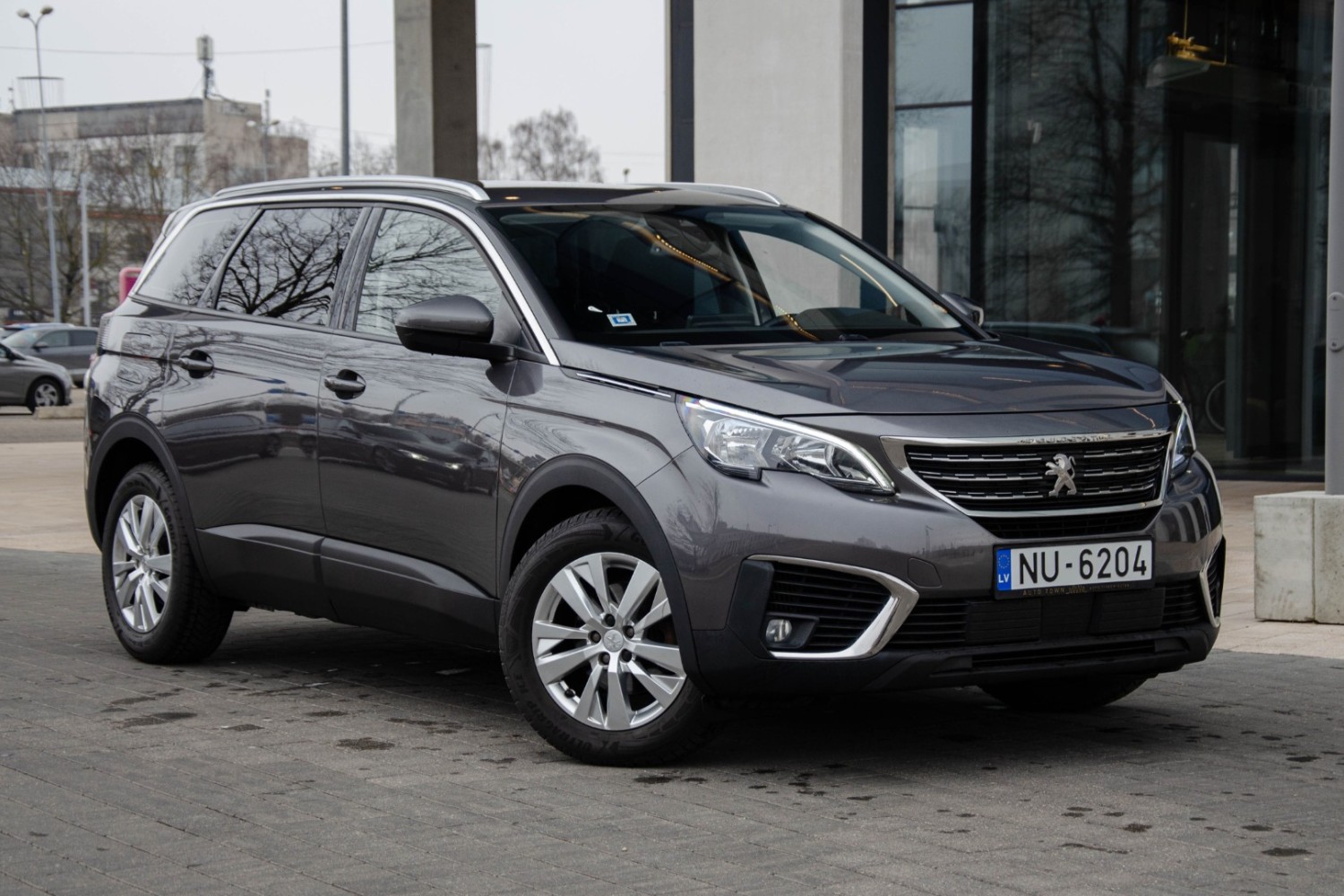 Peugeot 5008