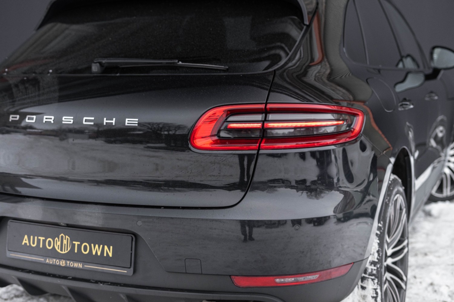 Porsche Macan S