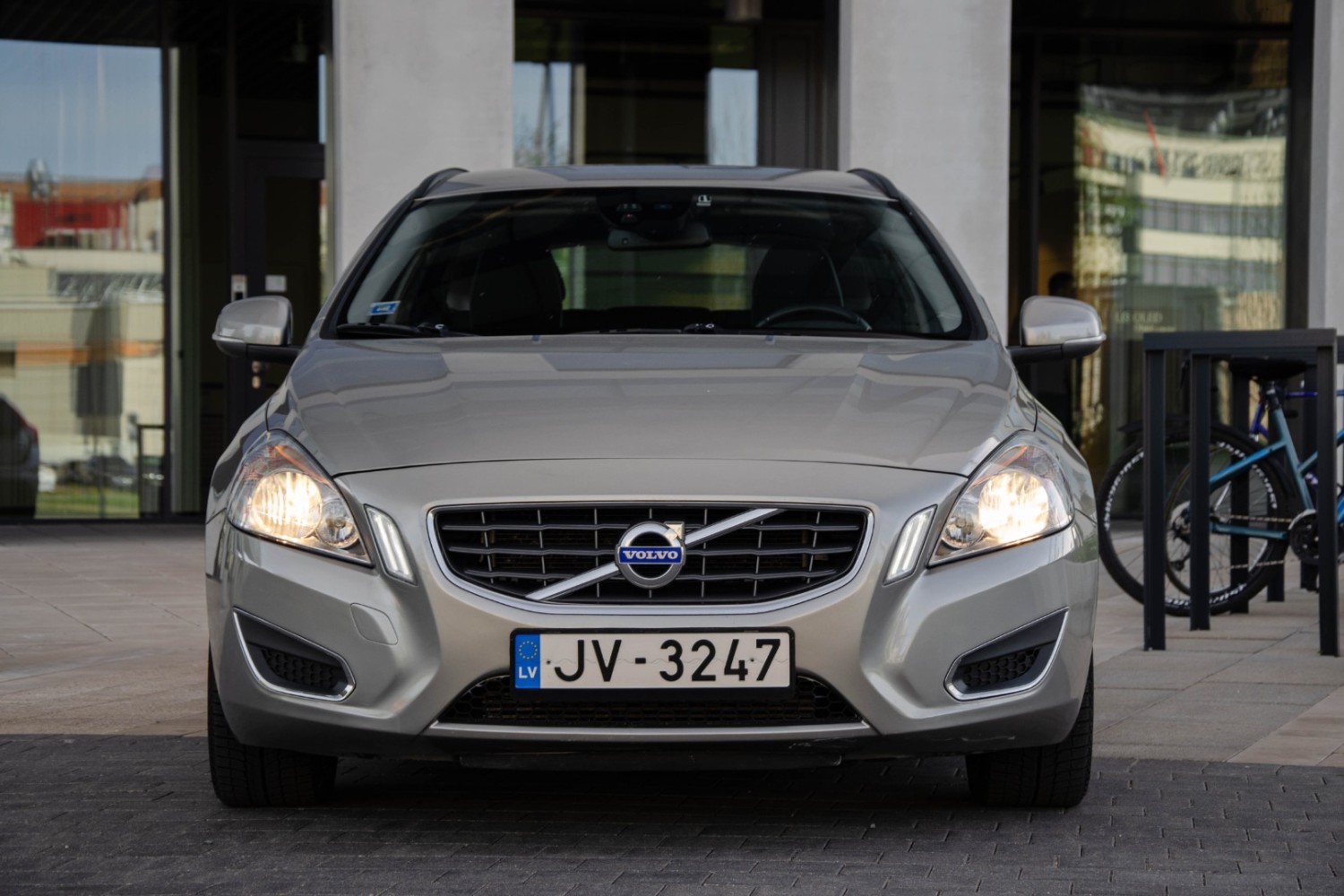 Volvo V60